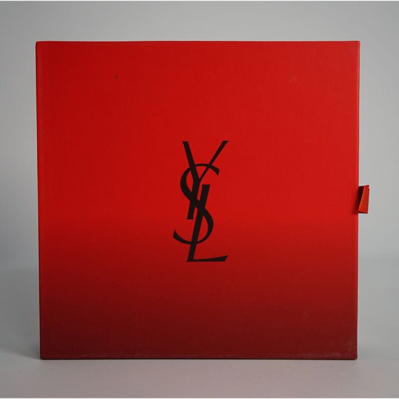 احمر شفاه من YSL قطعتين