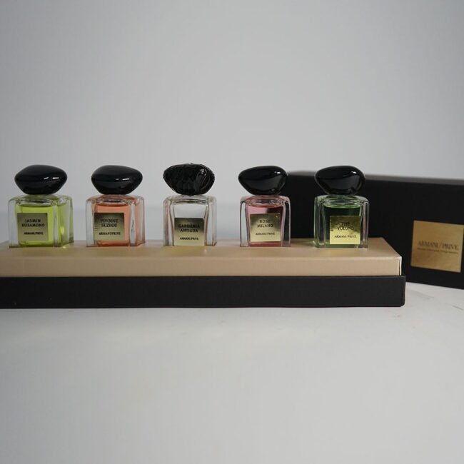 مجموعة عطور من Les Eaux Miniatures خمس قطع