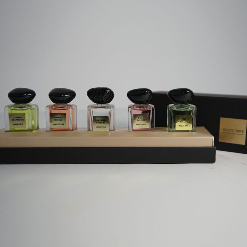 مجموعة عطور من Les Eaux Miniatures خمس قطع