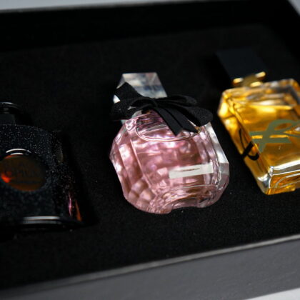 مجموعة عطور من YSL مكونة من ثلاث قطع