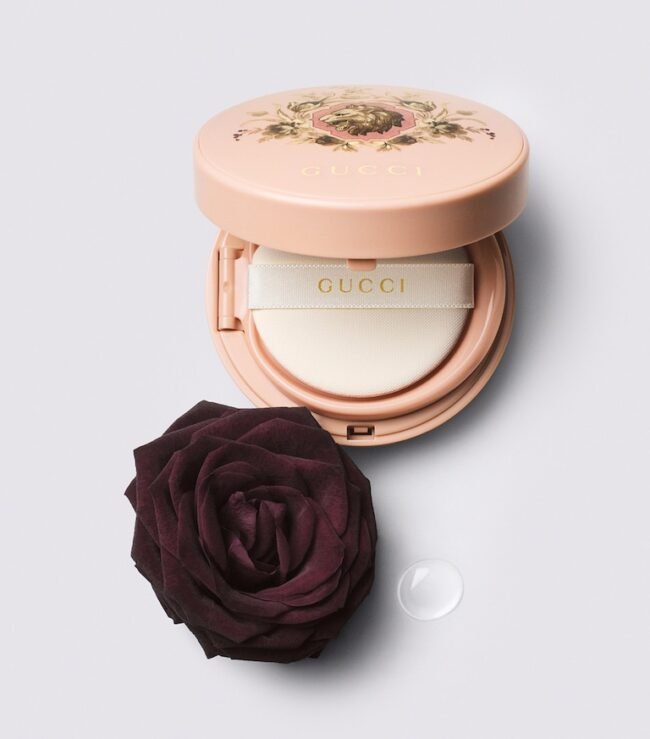 Gucci Cushion de Beauté Compact Foundation - Image 4