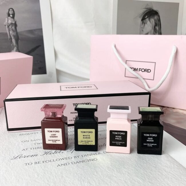 مجموعة عطور من توم فورد٤ قطع٧.٥مل - Image 3