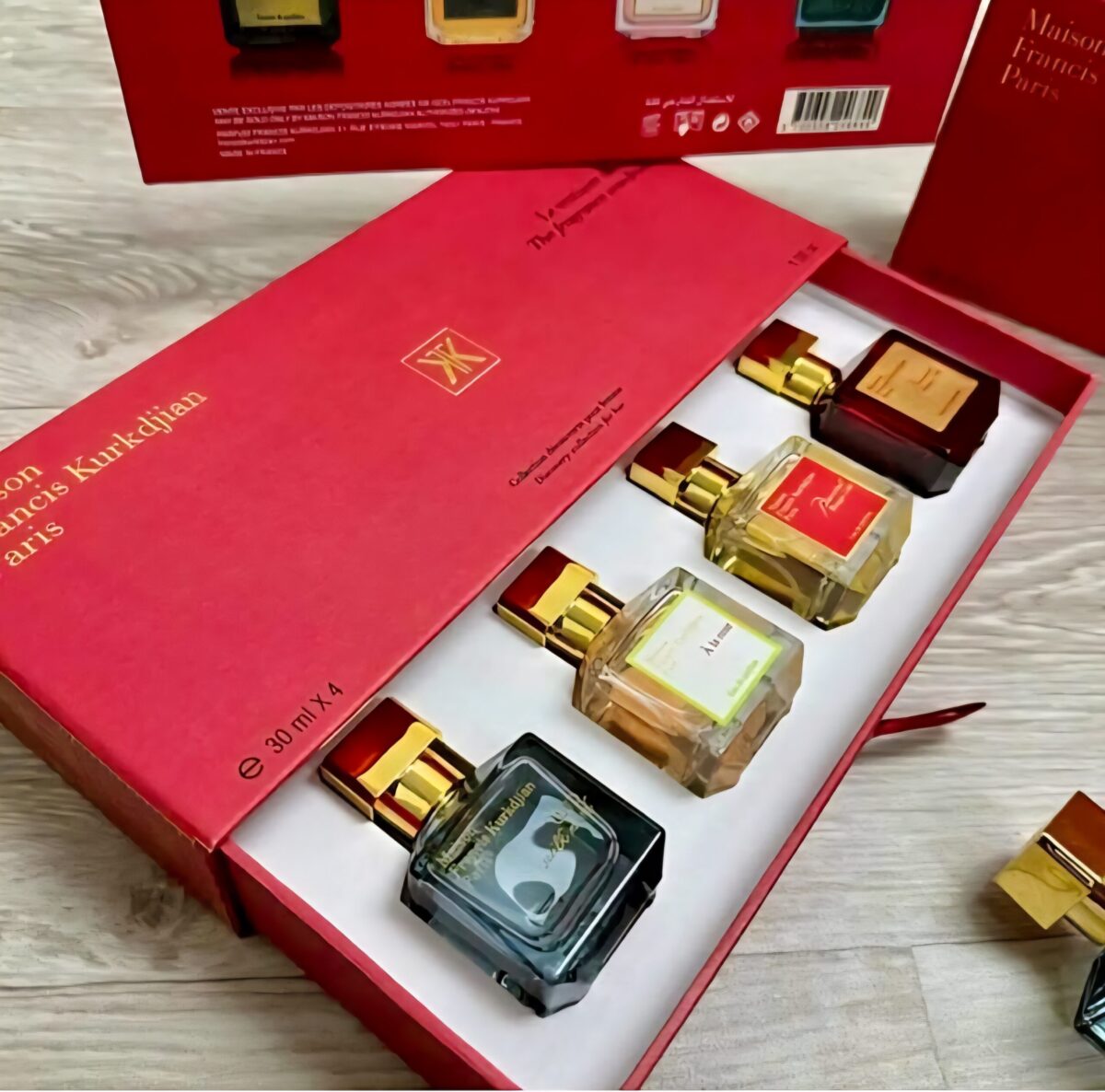 ⁦مجموعة عطور "باكارات روج 540" من ميزون فرانسيس كوركدجيان. ⁩ - الصورة ⁦3⁩